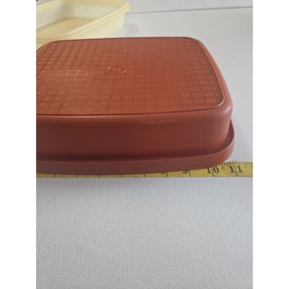 Tupperware Meat Keeper Marinade Container  With Lid Paprika Red 1294-1 Vintage
